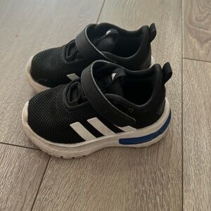 Adidas black Racer TR23 shoes